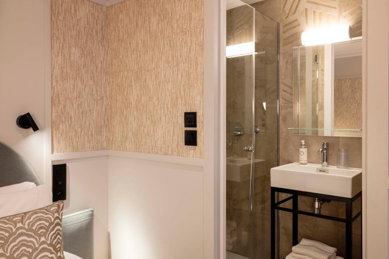 Grand Hotel Leveque Paris Luaran gambar