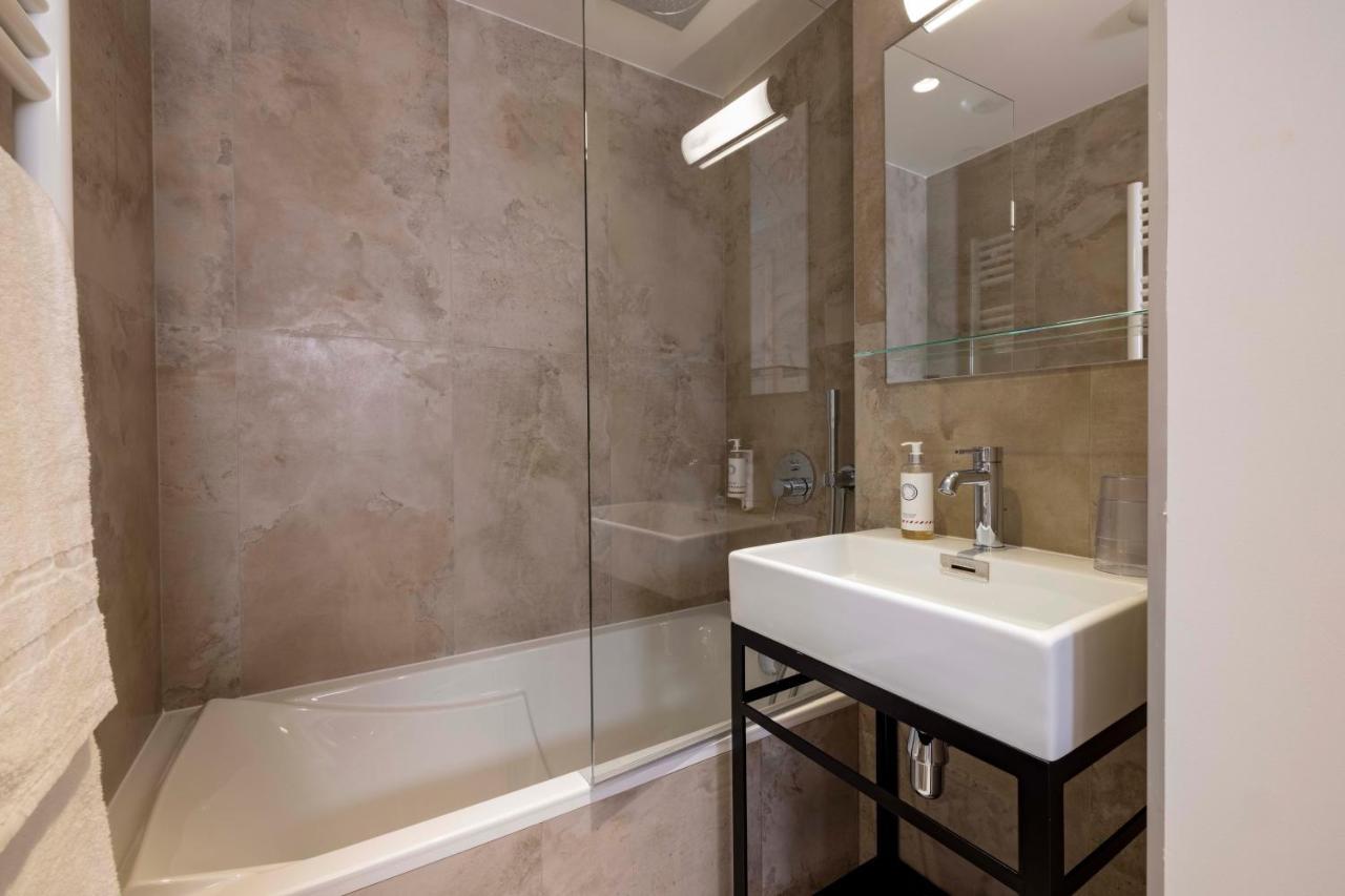Grand Hotel Leveque Paris Luaran gambar