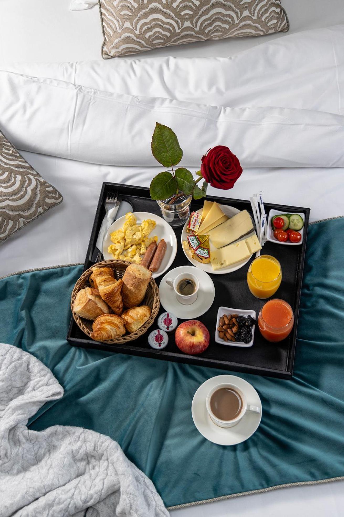 Grand Hotel Leveque Paris Luaran gambar